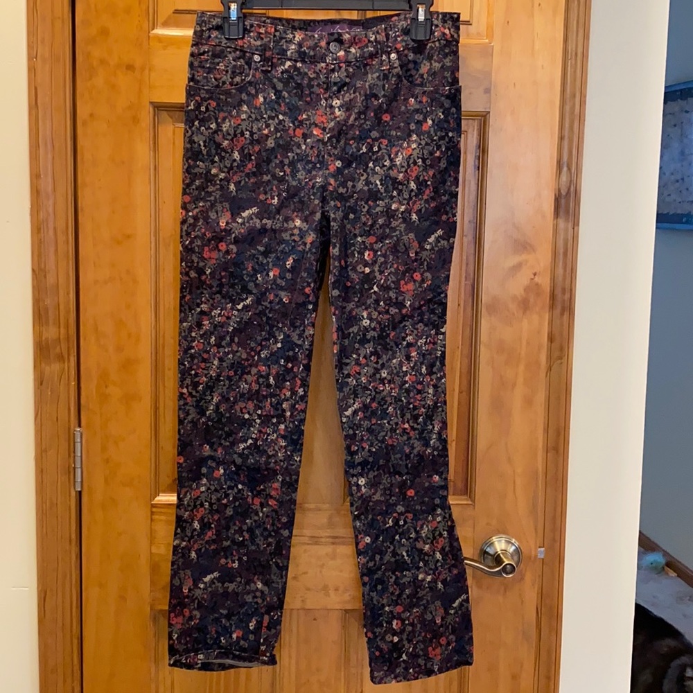 Gloria Vanderbilt jeans